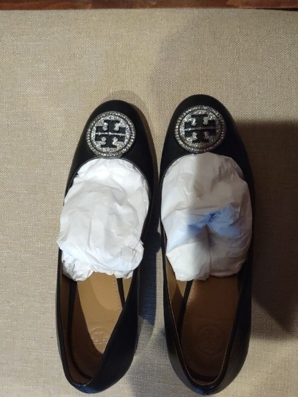 Tory Burch Black Leather Chunky Heel with Crystal Logo Medallion - Picture 3 of 15